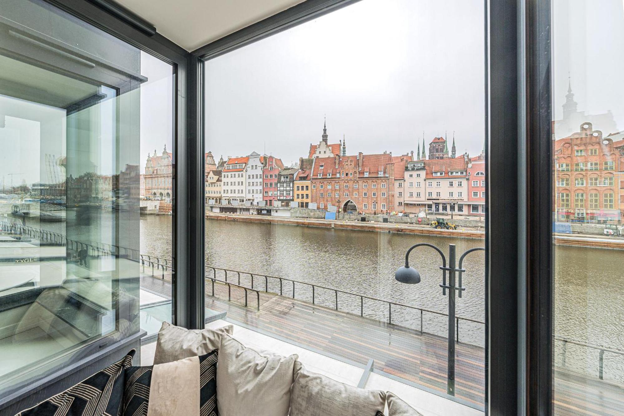 Rent Like Home - Apartament Deo Plaza - Old Town Gdansk Exterior photo